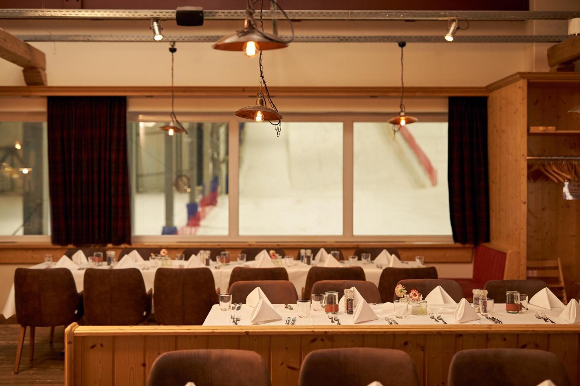 Hotel Hamburg-Wittenburg Van Der Valk Esterno foto